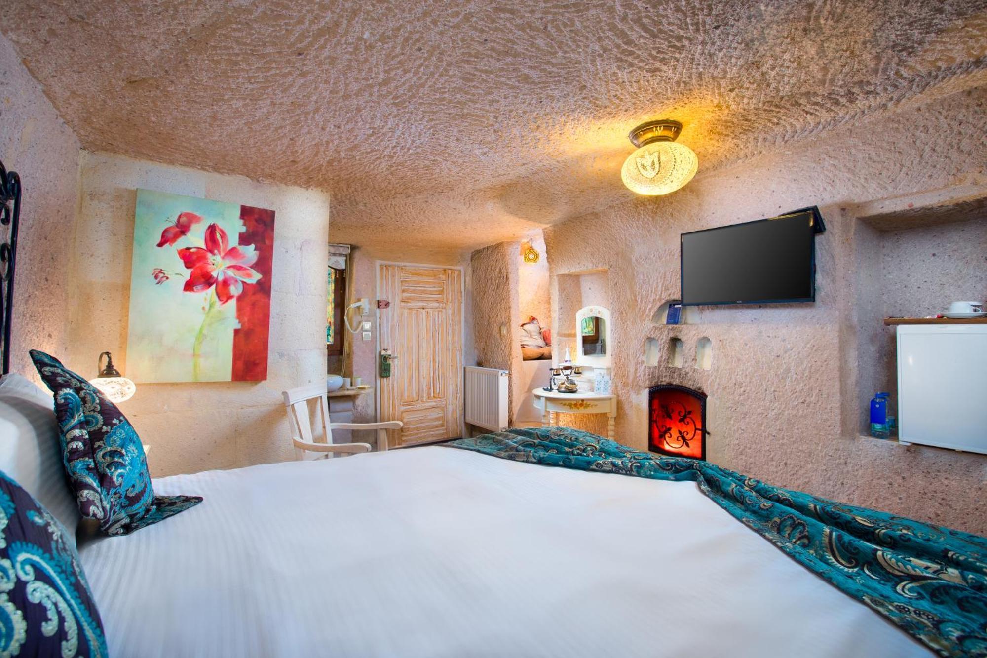 Cappadocia Fairy Chimneys Selfie Cave Hotels - Special Class Uchisar Exterior foto