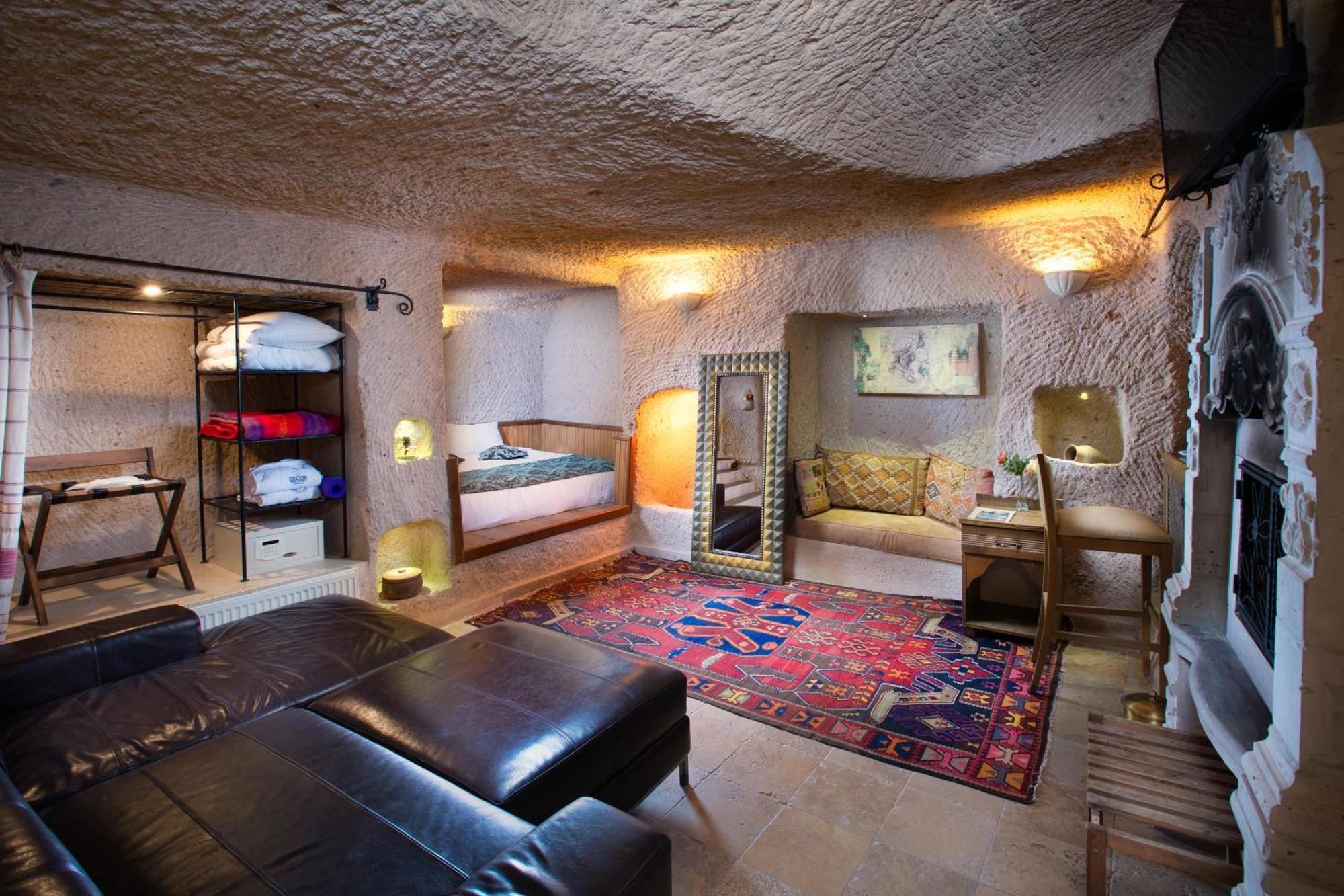 Cappadocia Fairy Chimneys Selfie Cave Hotels - Special Class Uchisar Exterior foto