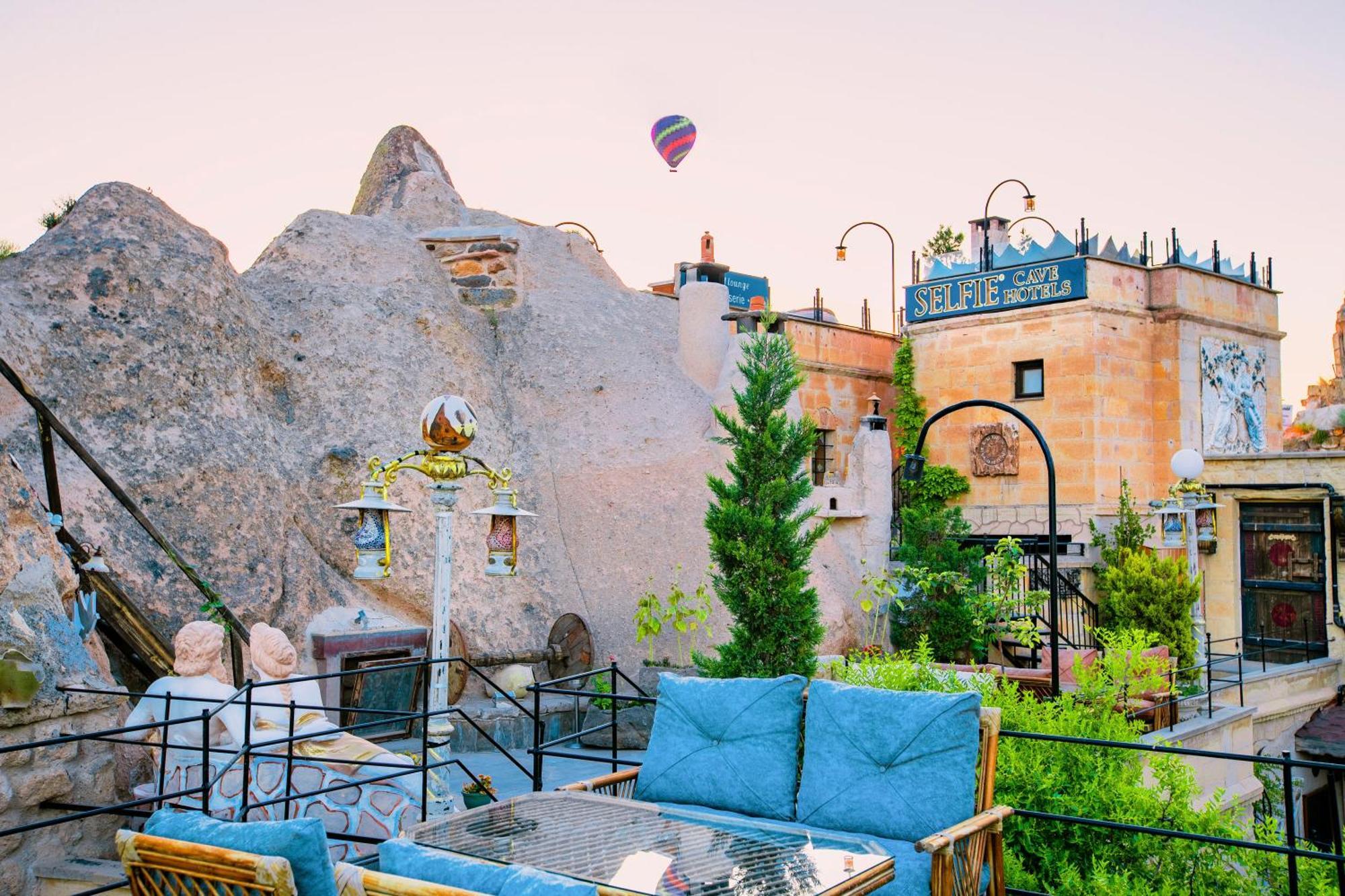 Cappadocia Fairy Chimneys Selfie Cave Hotels - Special Class Uchisar Exterior foto