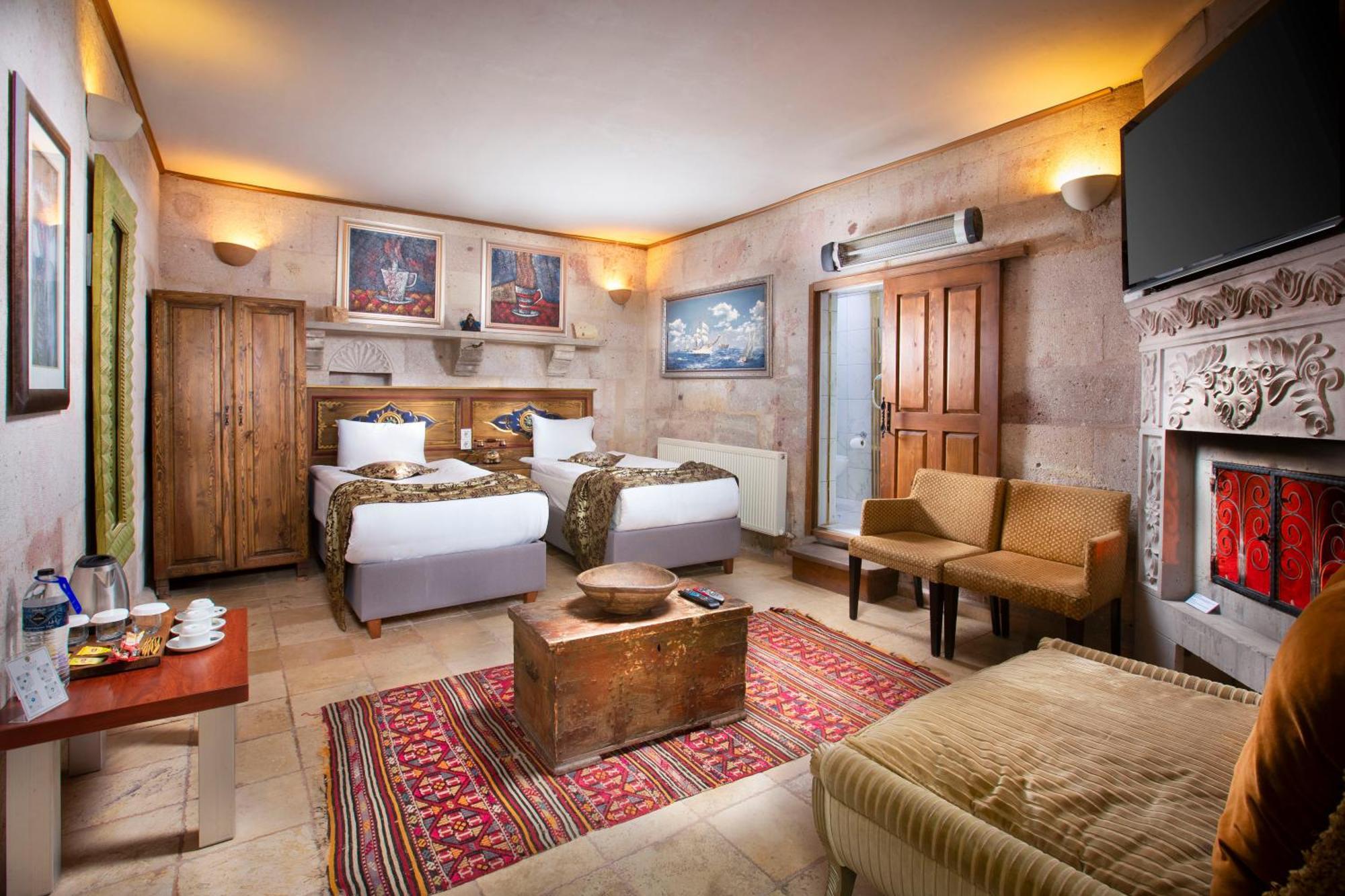Cappadocia Fairy Chimneys Selfie Cave Hotels - Special Class Uchisar Exterior foto