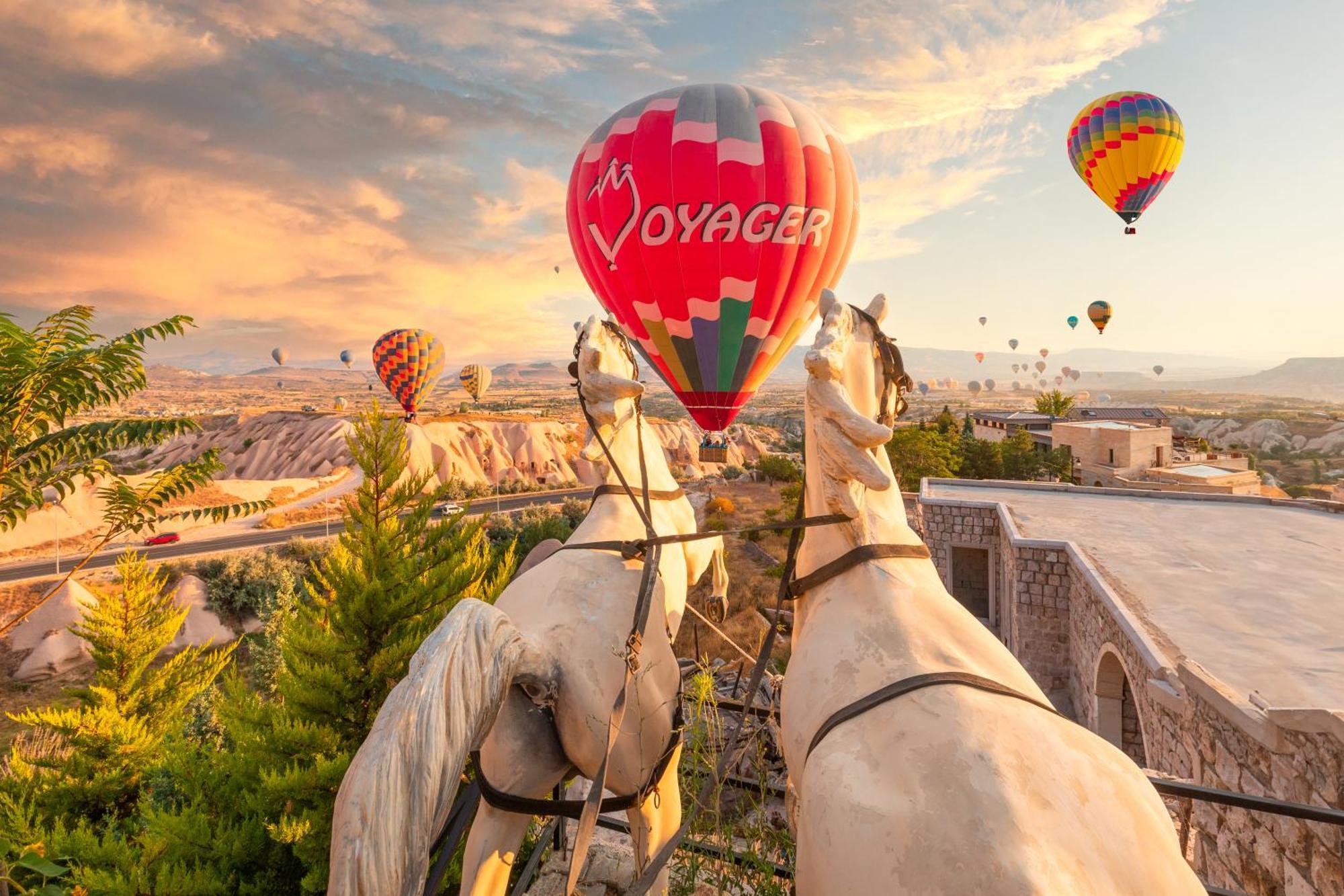 Cappadocia Fairy Chimneys Selfie Cave Hotels - Special Class Uchisar Exterior foto